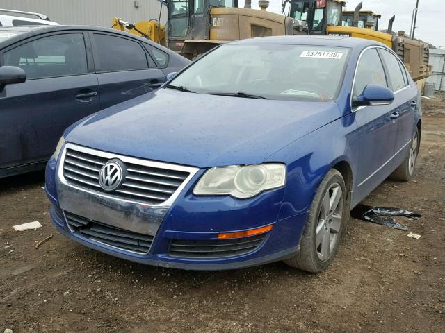 WVWAK73C48P095310 - 2008 VOLKSWAGEN PASSAT KOM BLUE photo 2