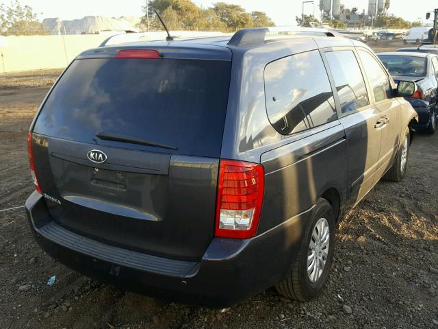 KNDMG4C70C6474786 - 2012 KIA SEDONA LX CHARCOAL photo 4