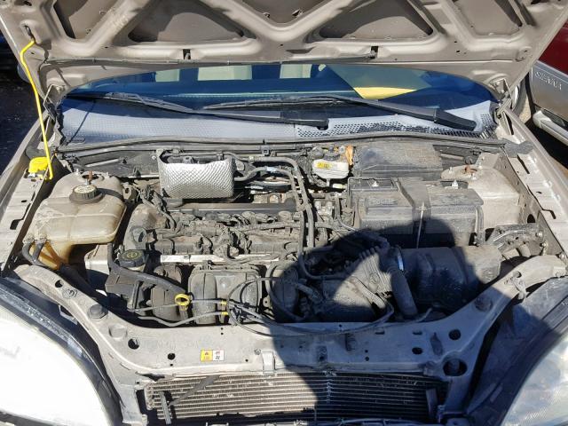 1FAFP34N66W223443 - 2006 FORD FOCUS ZX4 GOLD photo 7