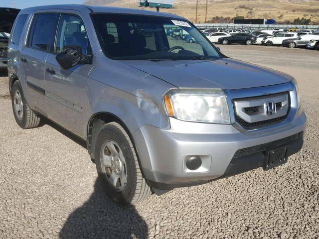 5FNYF4H27AB030355 - 2010 HONDA PILOT LX SILVER photo 1