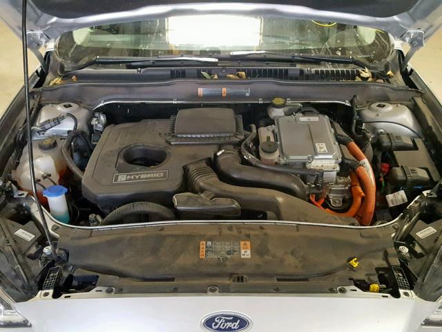 3FA6P0RU2JR219335 - 2018 FORD FUSION TIT SILVER photo 7