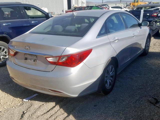 5NPEB4AC5DH559777 - 2013 HYUNDAI SONATA GLS SILVER photo 4