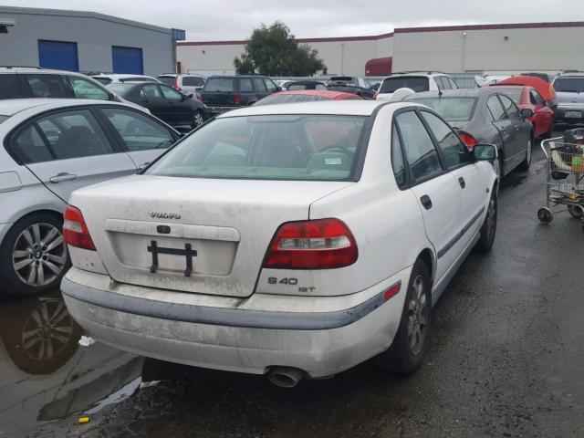 YV1VS29581F654733 - 2001 VOLVO S40 1.9T WHITE photo 4