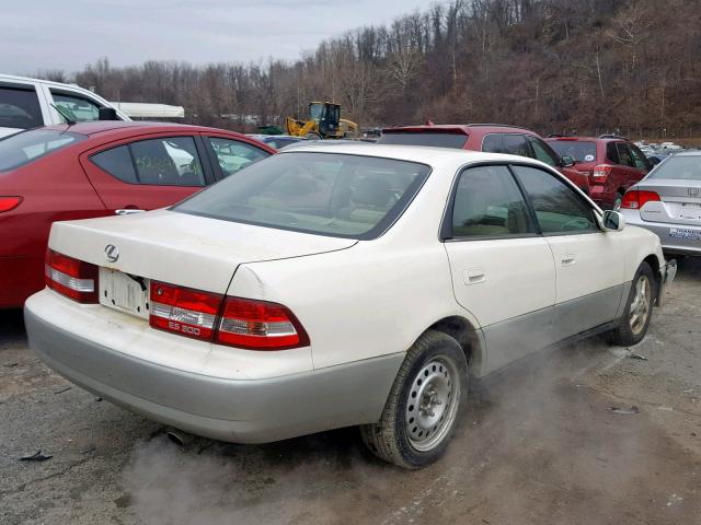 JT8BF28GX10330443 - 2001 LEXUS ES 300 WHITE photo 4