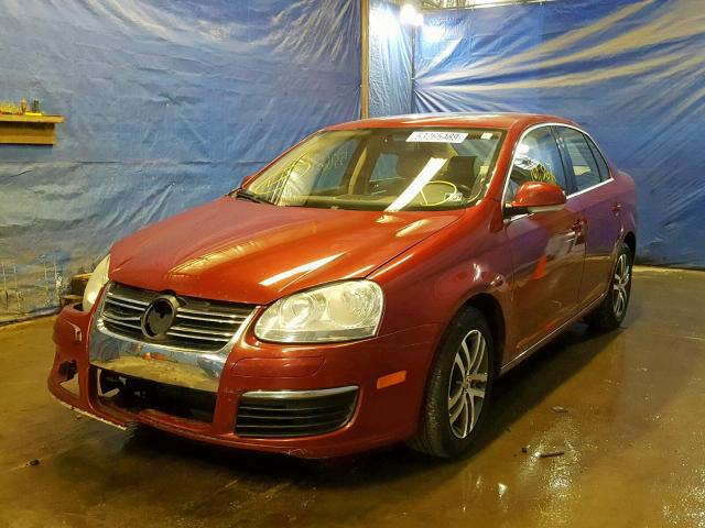 3VWST71K66M638071 - 2006 VOLKSWAGEN JETTA TDI RED photo 2