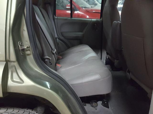 1J4GL38K24W125575 - 2004 JEEP LIBERTY RE GREEN photo 6