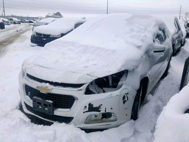 1G11C5SL7FF326750 - 2015 CHEVROLET MALIBU 1LT თეთრი ფოტო 2