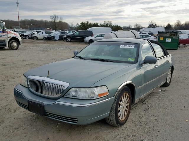 1LNHM81V36Y619584 - 2006 LINCOLN TOWN CAR S GREEN photo 2