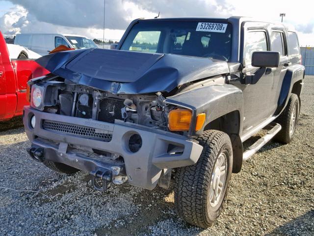 5GTDN136168313098 - 2006 HUMMER H3 BLACK photo 2