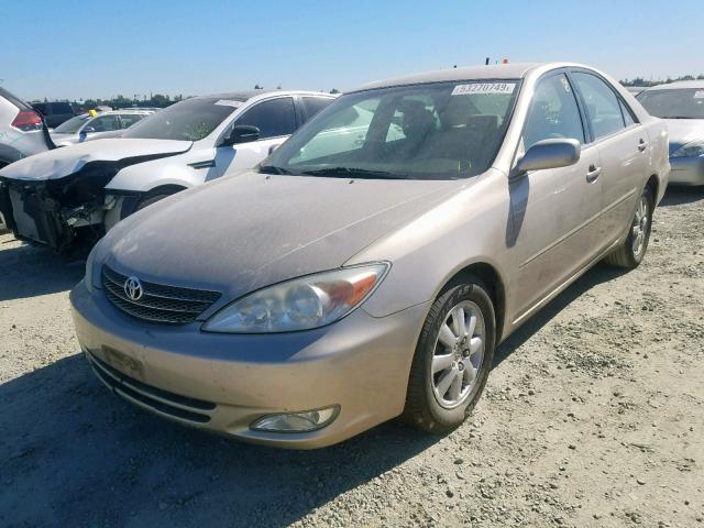 JTDBE30KX30227150 - 2003 TOYOTA CAMRY LE GOLD photo 2