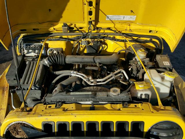 1J4FA49S02P735911 - 2002 JEEP WRANGLER / YELLOW photo 7