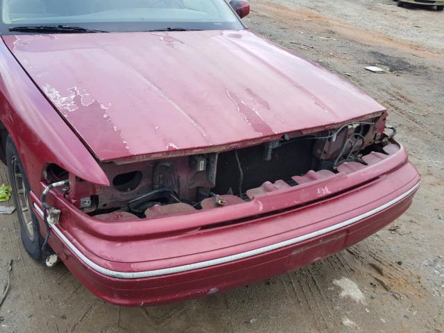 2FALP74W5SX109919 - 1995 FORD CROWN VICT RED photo 9