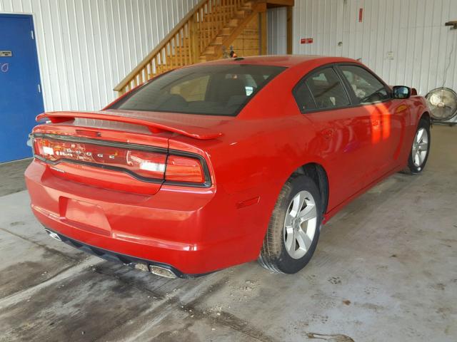 2C3CDXHG9DH597862 - 2013 DODGE CHARGER SX RED photo 4