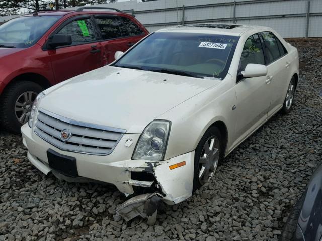1G6DC67A950169700 - 2005 CADILLAC STS WHITE photo 2
