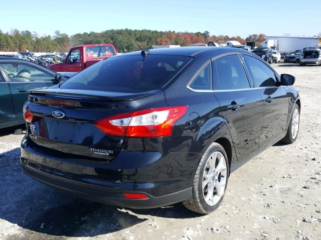 1FADP3J21DL174586 - 2013 FORD FOCUS TITA BLACK photo 4