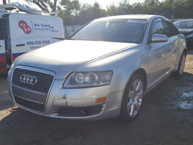 WAUAH74FX6N179483 - 2006 AUDI A6 3.2 SILVER photo 2