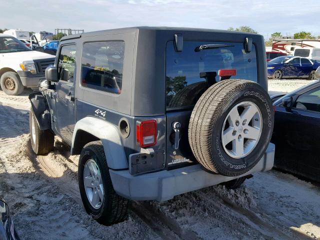 1J4FZ24118L556434 - 2008 JEEP WRANGLER X GRAY photo 3