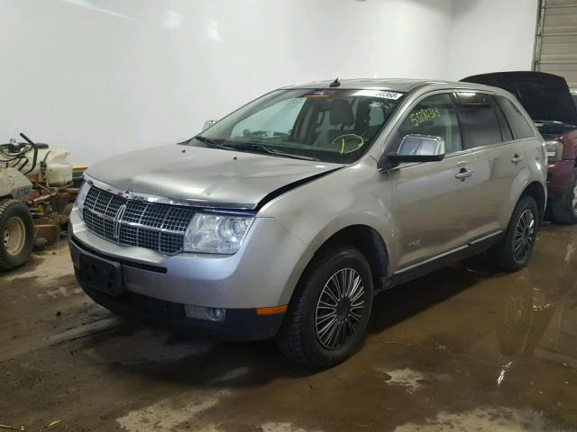 2LMDU88C38BJ00929 - 2008 LINCOLN MKX GRAY photo 2