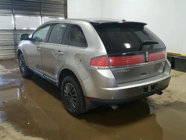 2LMDU88C38BJ00929 - 2008 LINCOLN MKX GRAY photo 3