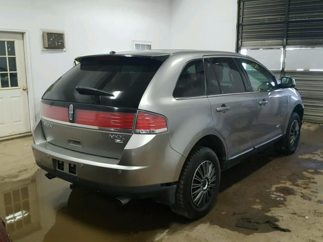 2LMDU88C38BJ00929 - 2008 LINCOLN MKX GRAY photo 4