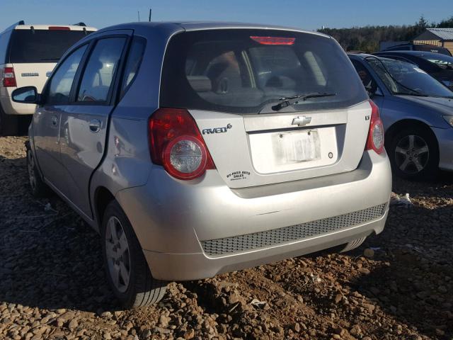 KL1TD66E09B670048 - 2009 CHEVROLET AVEO LS SILVER photo 3