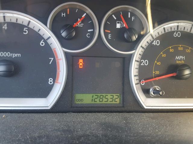 KL1TD66E09B670048 - 2009 CHEVROLET AVEO LS SILVER photo 8