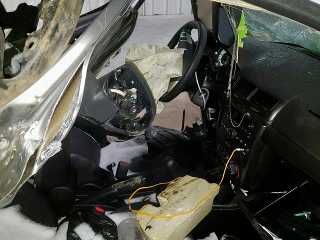 1G2AS18H097126124 - 2009 PONTIAC G5 SILVER photo 5