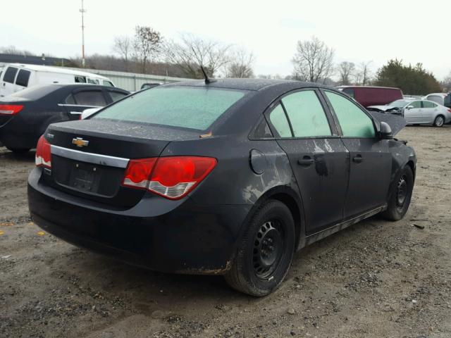 1G1PA5SH8E7145564 - 2014 CHEVROLET CRUZE LS BLACK photo 4