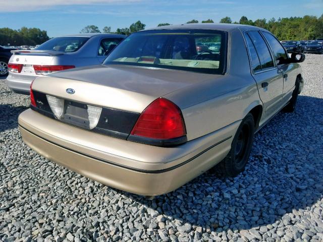 2FAFP71W3YX131220 - 2000 FORD CROWN VICT BEIGE photo 4