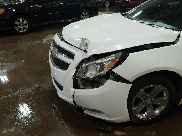 1G11B5SA7DF296762 - 2013 CHEVROLET MALIBU LS WHITE photo 9