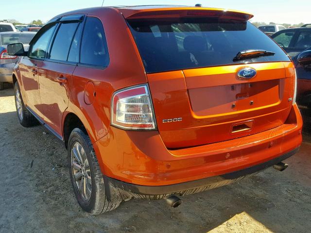 2FMDK38C68BA46434 - 2008 FORD EDGE SEL ORANGE photo 3