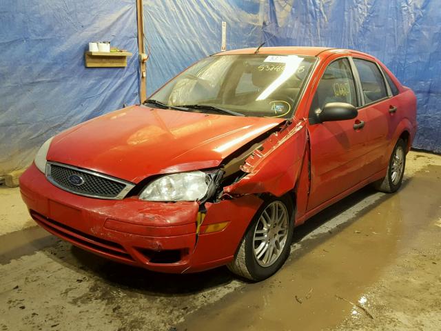 1FAFP34N37W342584 - 2007 FORD FOCUS ZX4 RED photo 2
