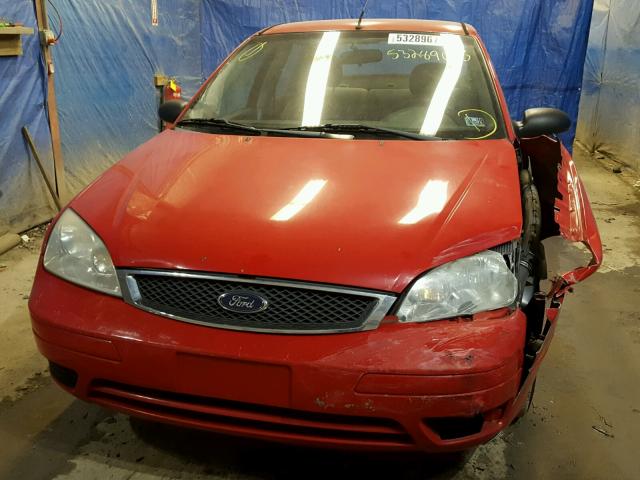 1FAFP34N37W342584 - 2007 FORD FOCUS ZX4 RED photo 9