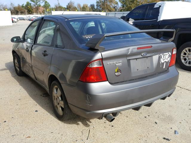 1FAFP34N27W118884 - 2007 FORD FOCUS ZX4 GRAY photo 3