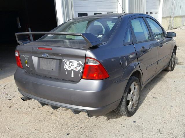 1FAFP34N27W118884 - 2007 FORD FOCUS ZX4 GRAY photo 4