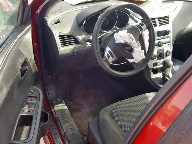 1G1ZC5E03CF224197 - 2012 CHEVROLET MALIBU 1LT RED photo 9