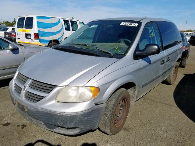 1D4GP25B05B356432 - 2005 DODGE CARAVAN SE SILVER photo 2