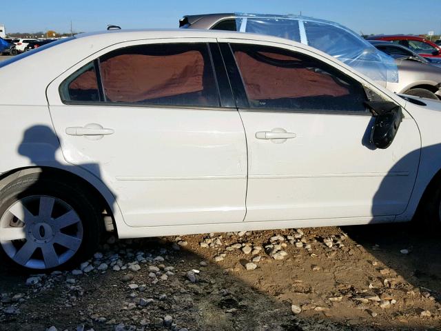 3FAHP06Z78R244749 - 2008 FORD FUSION S WHITE photo 9