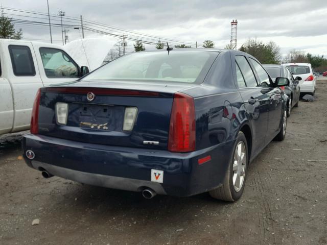 1G6DW677260172872 - 2006 CADILLAC STS BLUE photo 4