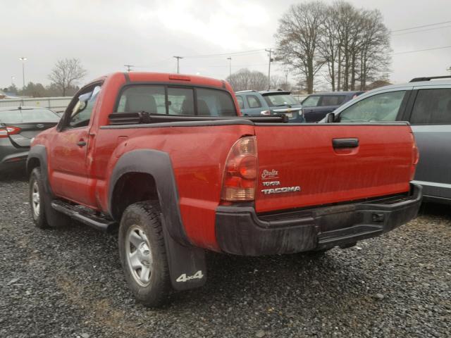 5TFPX4EN8CX008543 - 2012 TOYOTA TACOMA RED photo 3