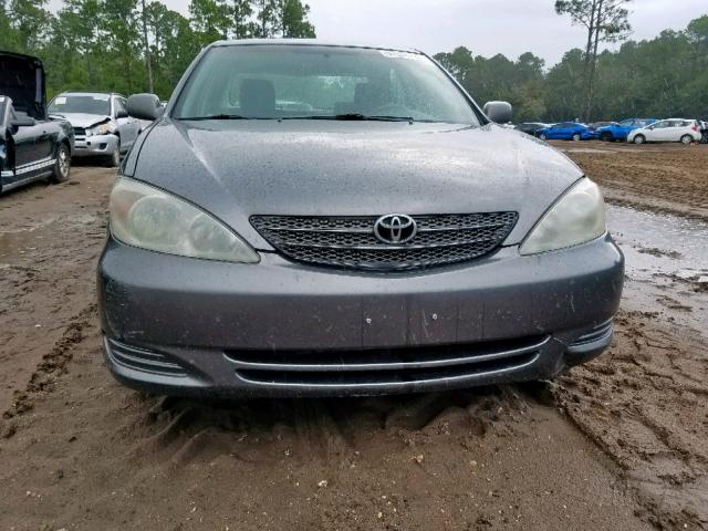 4T1BE32K34U901111 - 2004 TOYOTA CAMRY LE GRAY photo 9