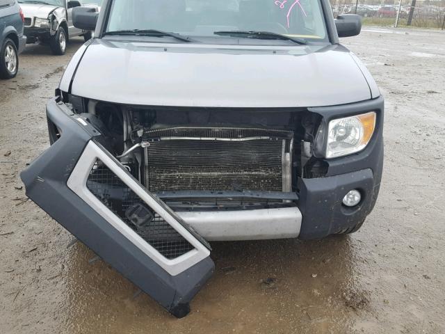 5J6YH27625L027640 - 2005 HONDA ELEMENT EX SILVER photo 9