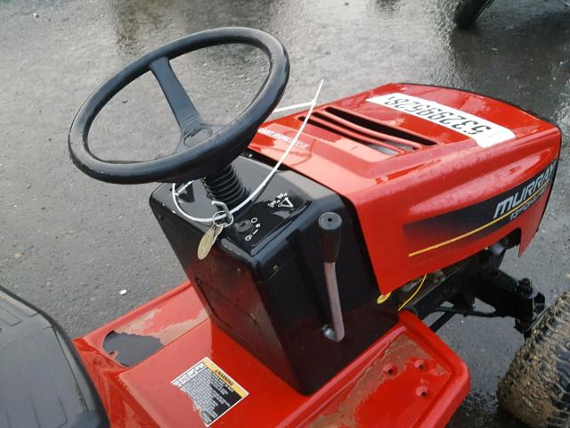 7377212781N00287 - 2005 MURR LAWNMOWER RED photo 5