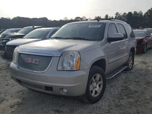 1GKFK63817J300437 - 2007 GMC YUKON DENA TAN photo 2