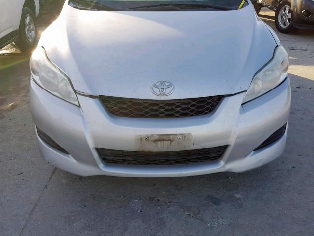 2T1KU40E19C004075 - 2009 TOYOTA COROLLA MA SILVER photo 9