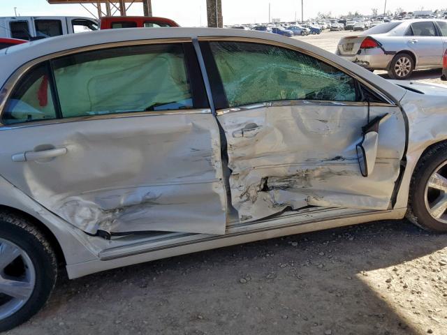 1G1ZC5E16BF234164 - 2011 CHEVROLET MALIBU 1LT WHITE photo 9