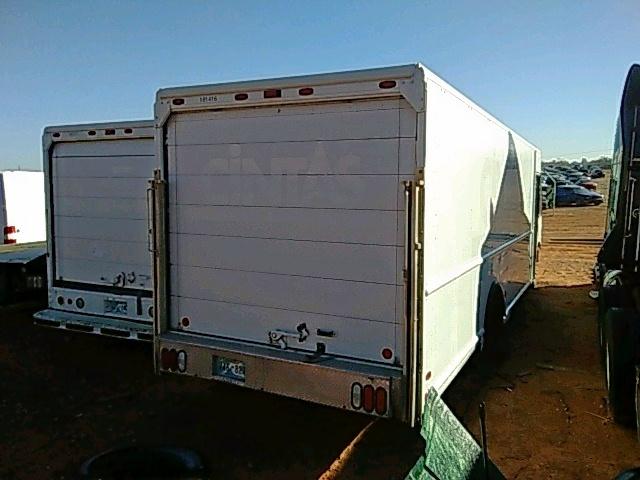 4UZAAPBW17CY45147 - 2007 FREIGHTLINER CHASSIS M WHITE photo 4