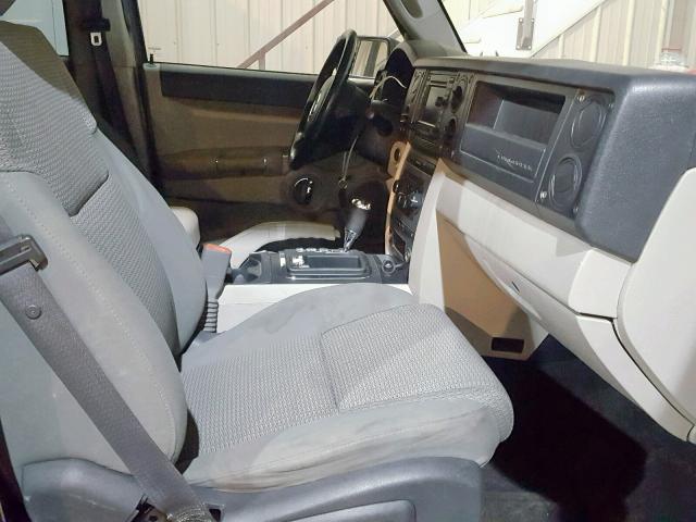 1J8HG58206C365554 - 2006 JEEP COMMANDER BLACK photo 5