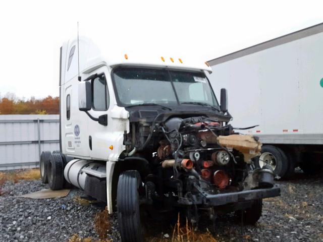 1FUJGLBG8DLBZ7401 - 2013 FREIGHTLINER CASCADIA 1 WHITE photo 1