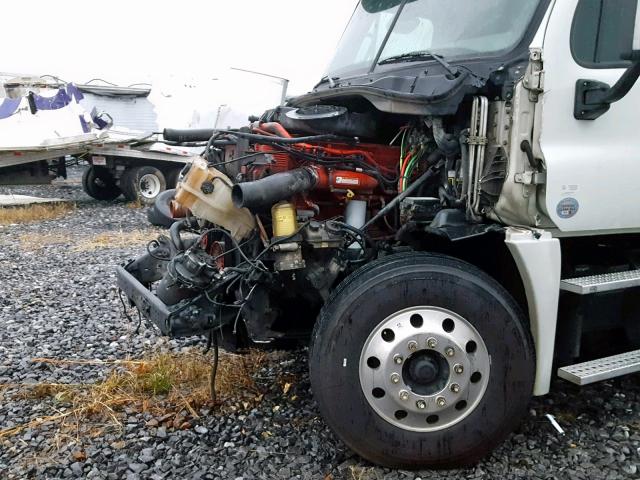 1FUJGLBG8DLBZ7401 - 2013 FREIGHTLINER CASCADIA 1 WHITE photo 9